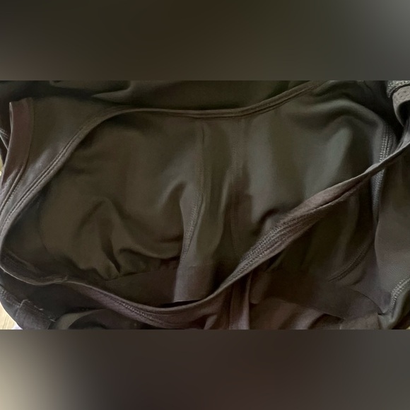 New Balance Black Fitted Racerback Athletic Running Tank Top Activewear Yoga Gym - Picture 9 of 9